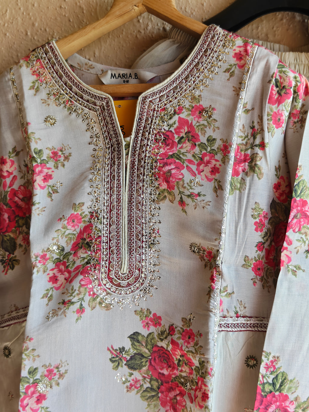 Gulnaar-e-Naz