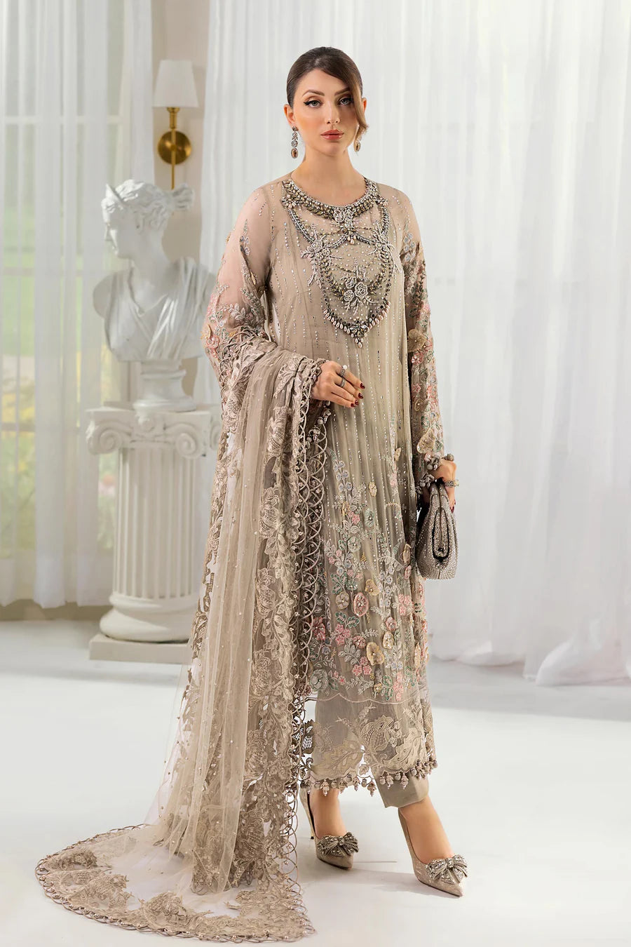 Noor-E-Zareen