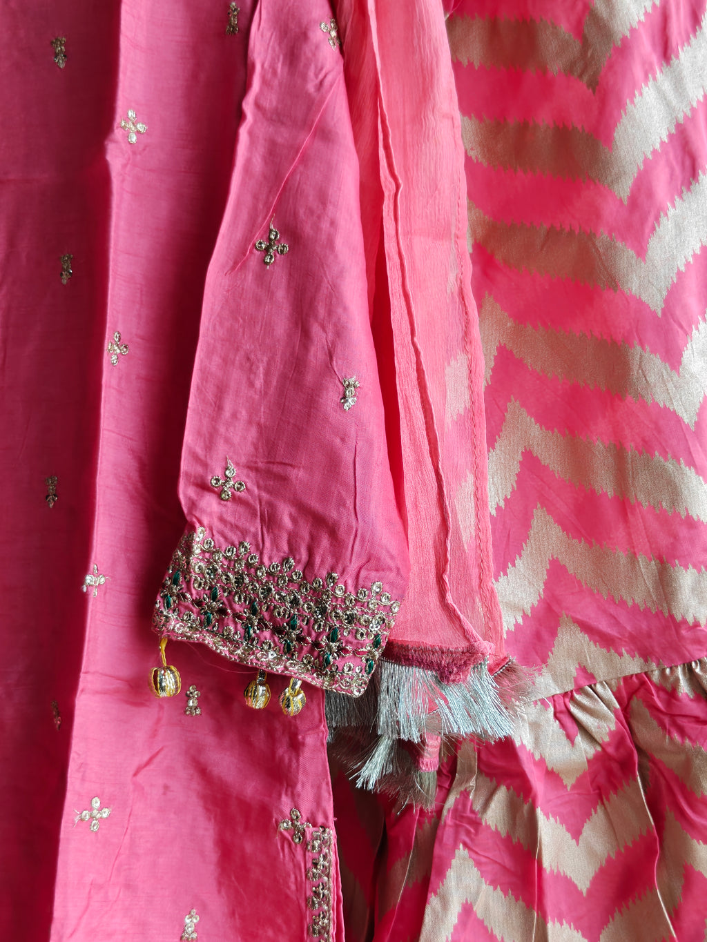 Gulaabi Andaaz-e-Shaahi