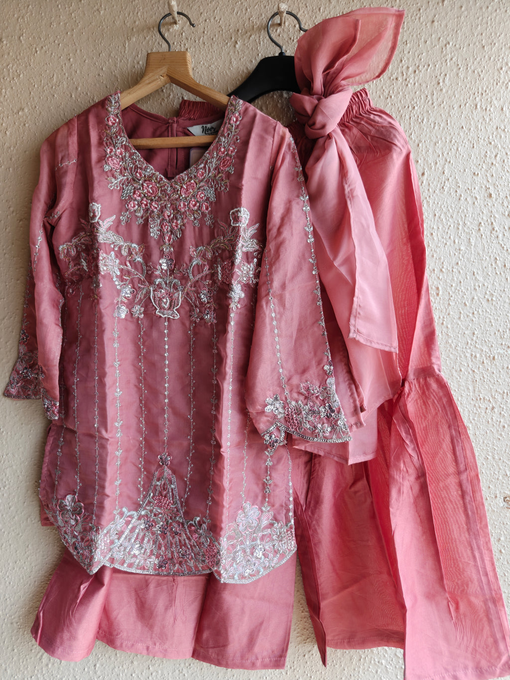 Gul-e-Jahanara