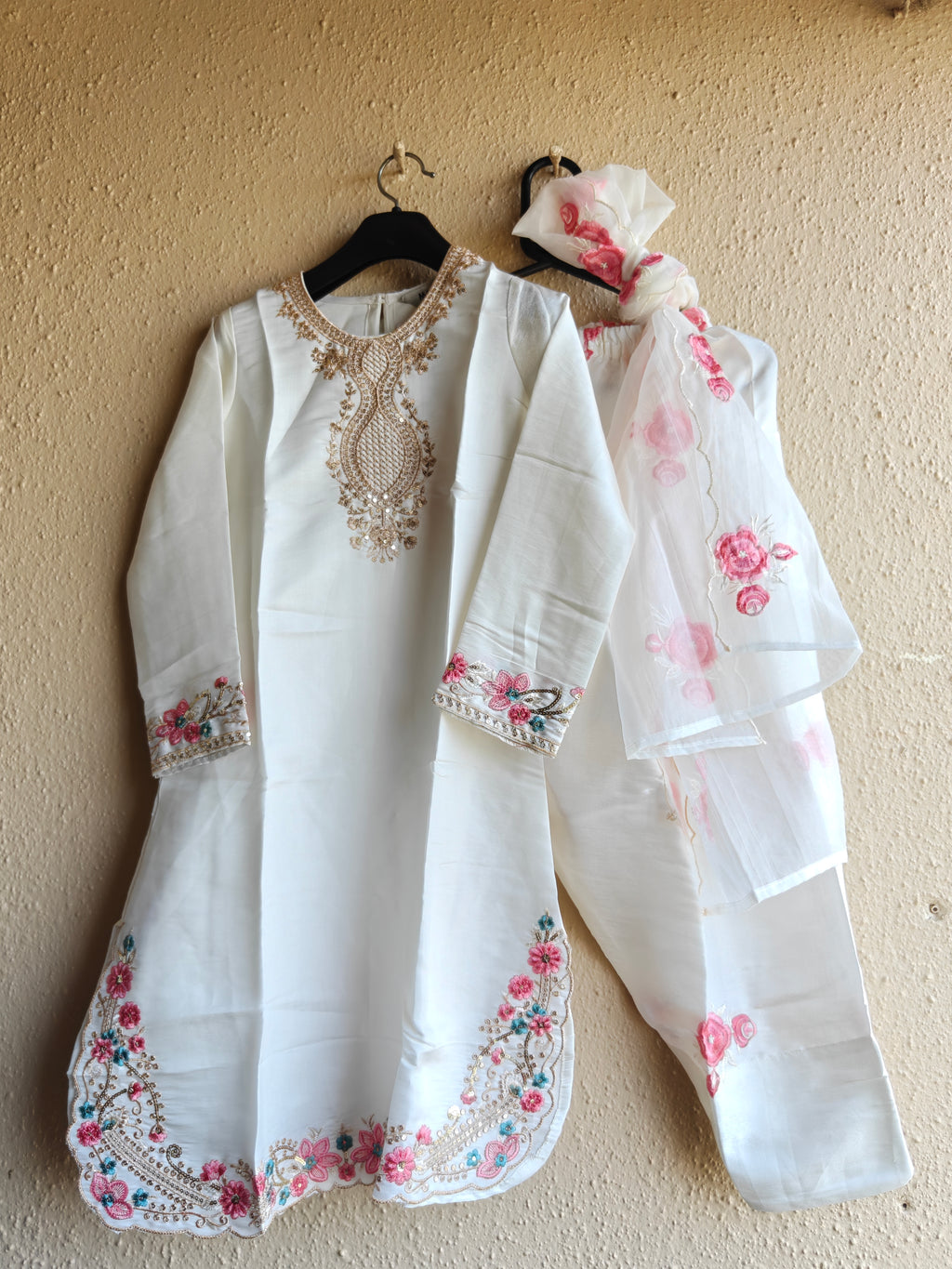 Noor Blossom