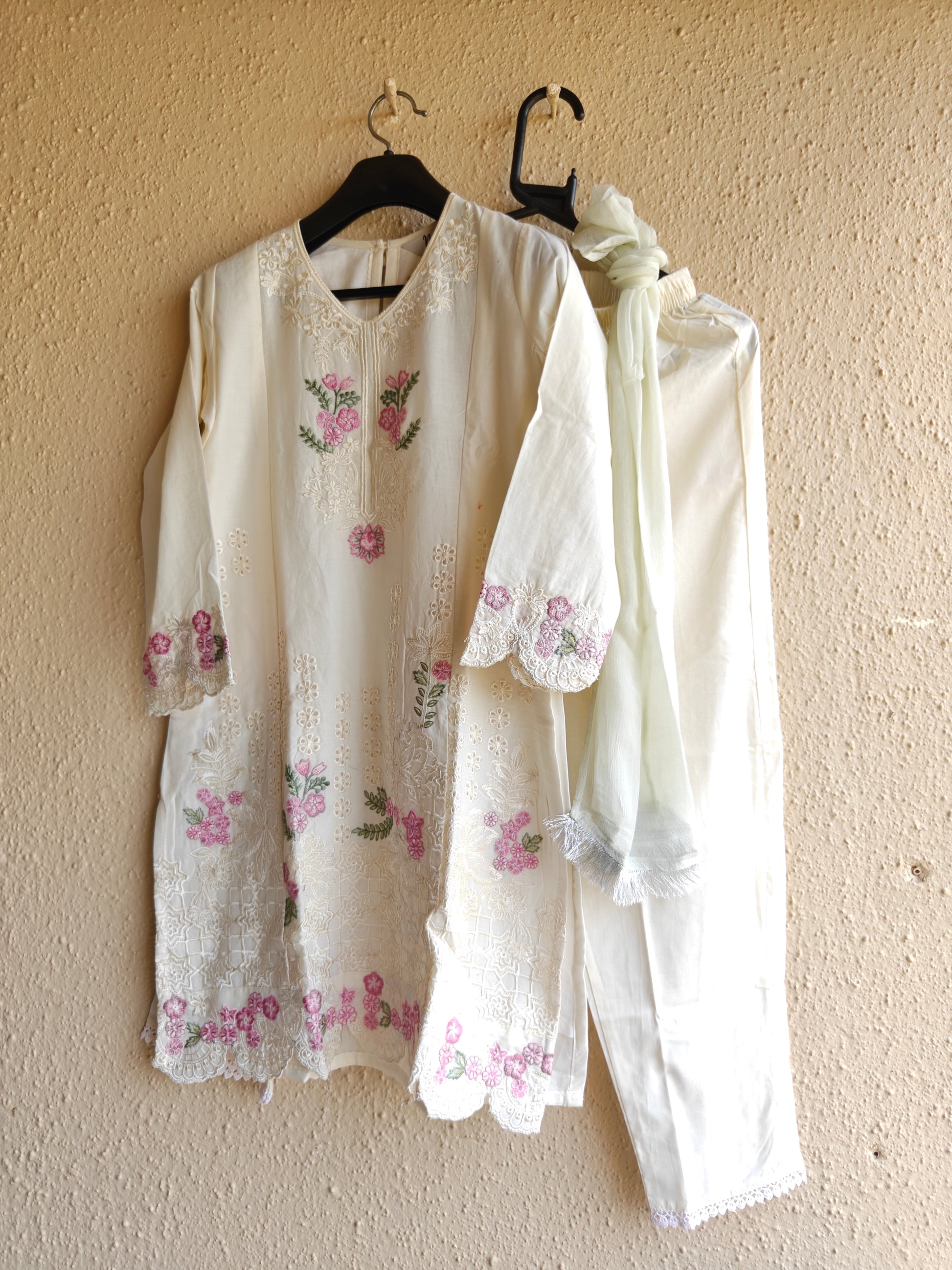 Ivory Bloom