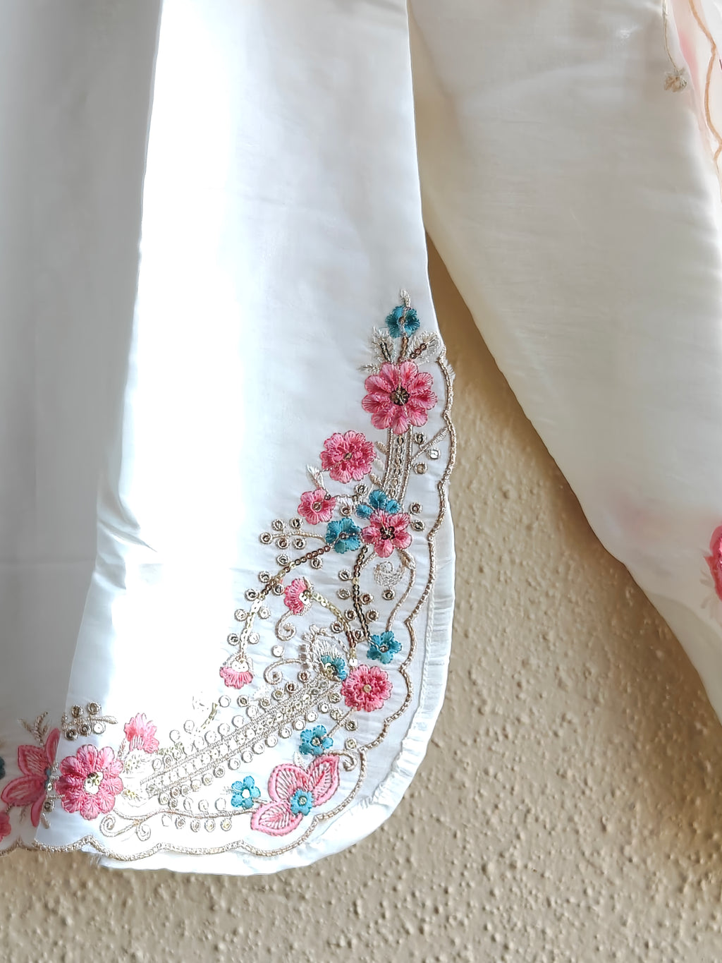 Noor Blossom