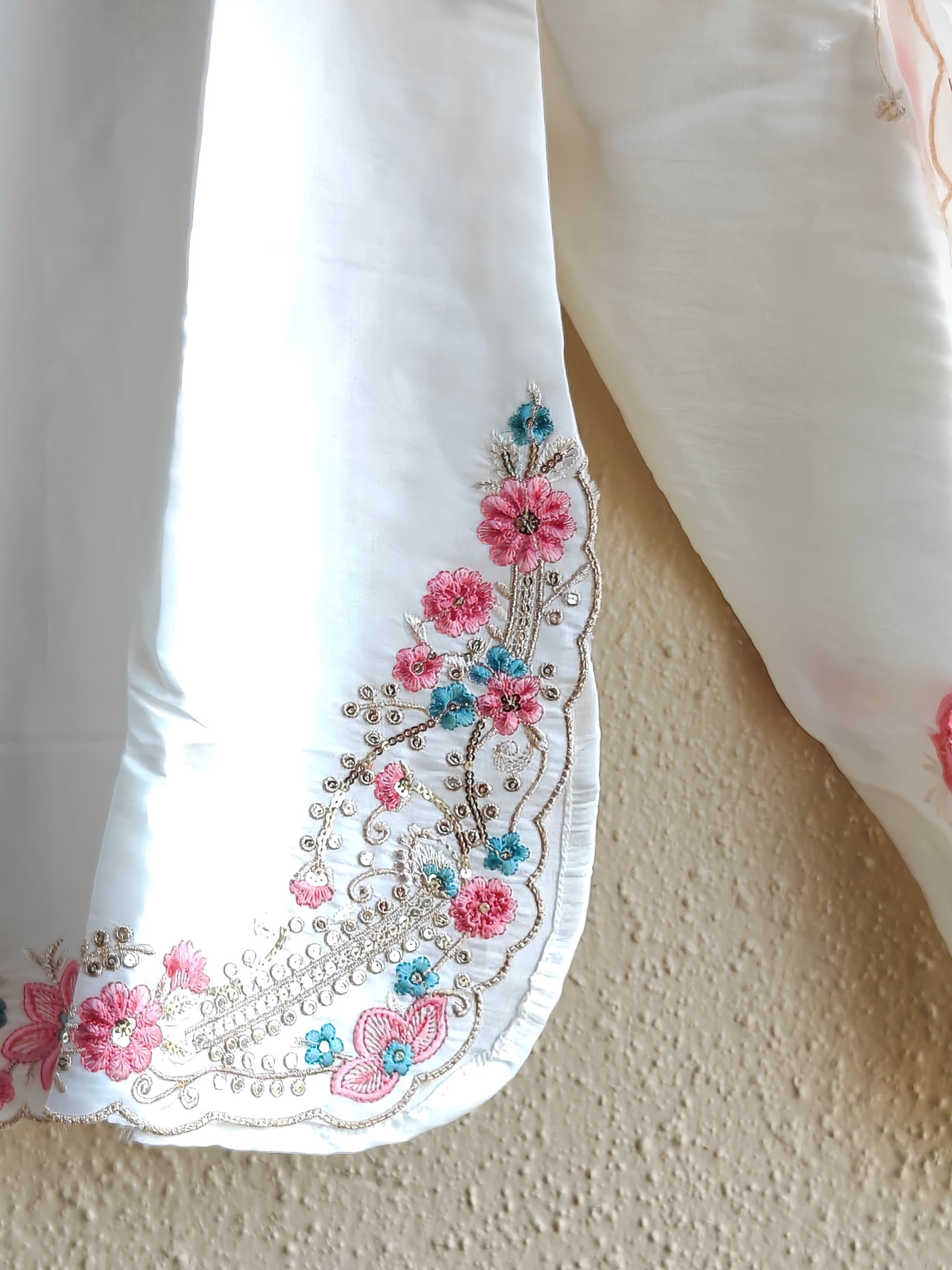 Noor Blossom