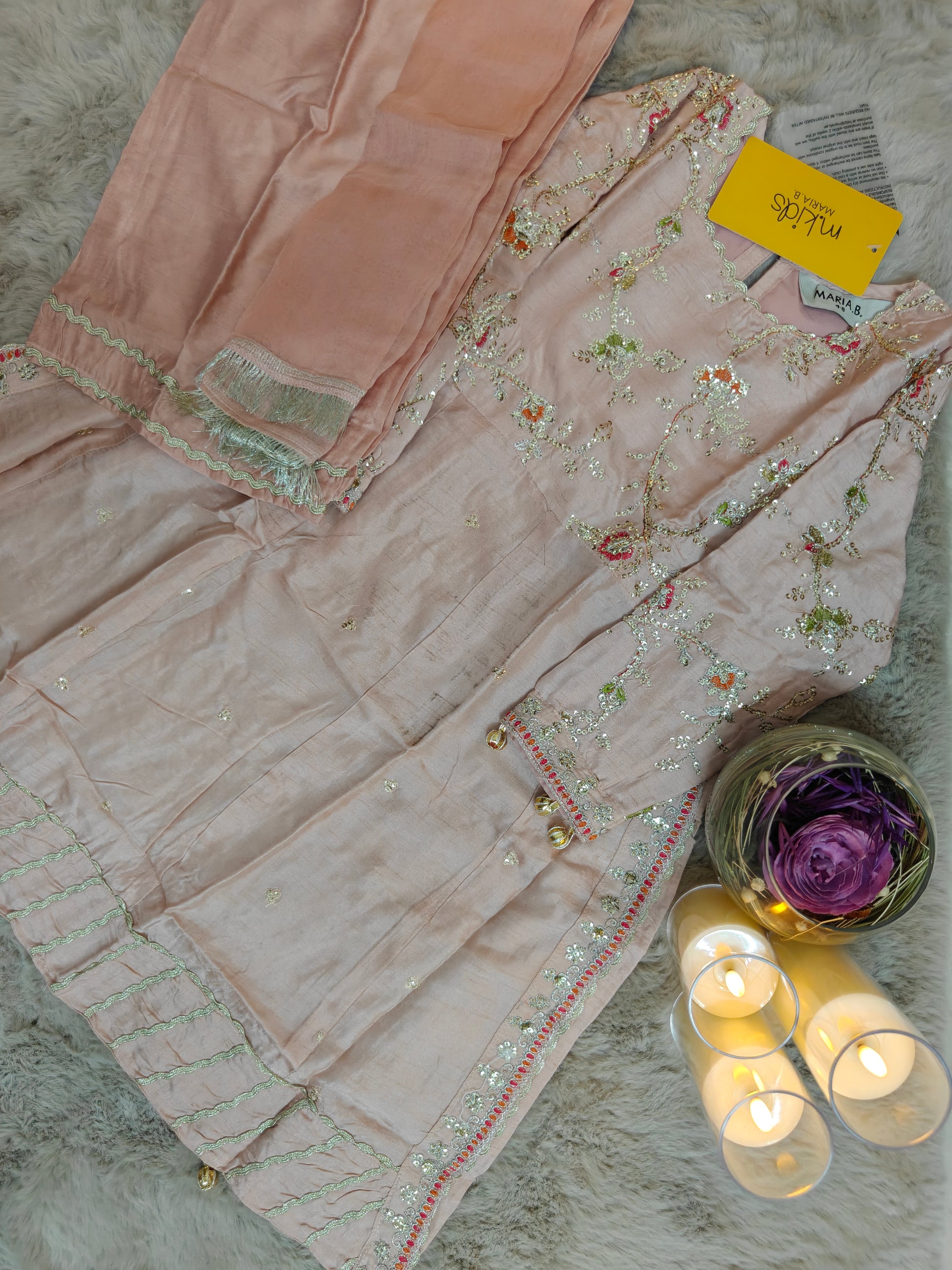 Gul-e-Nazneen