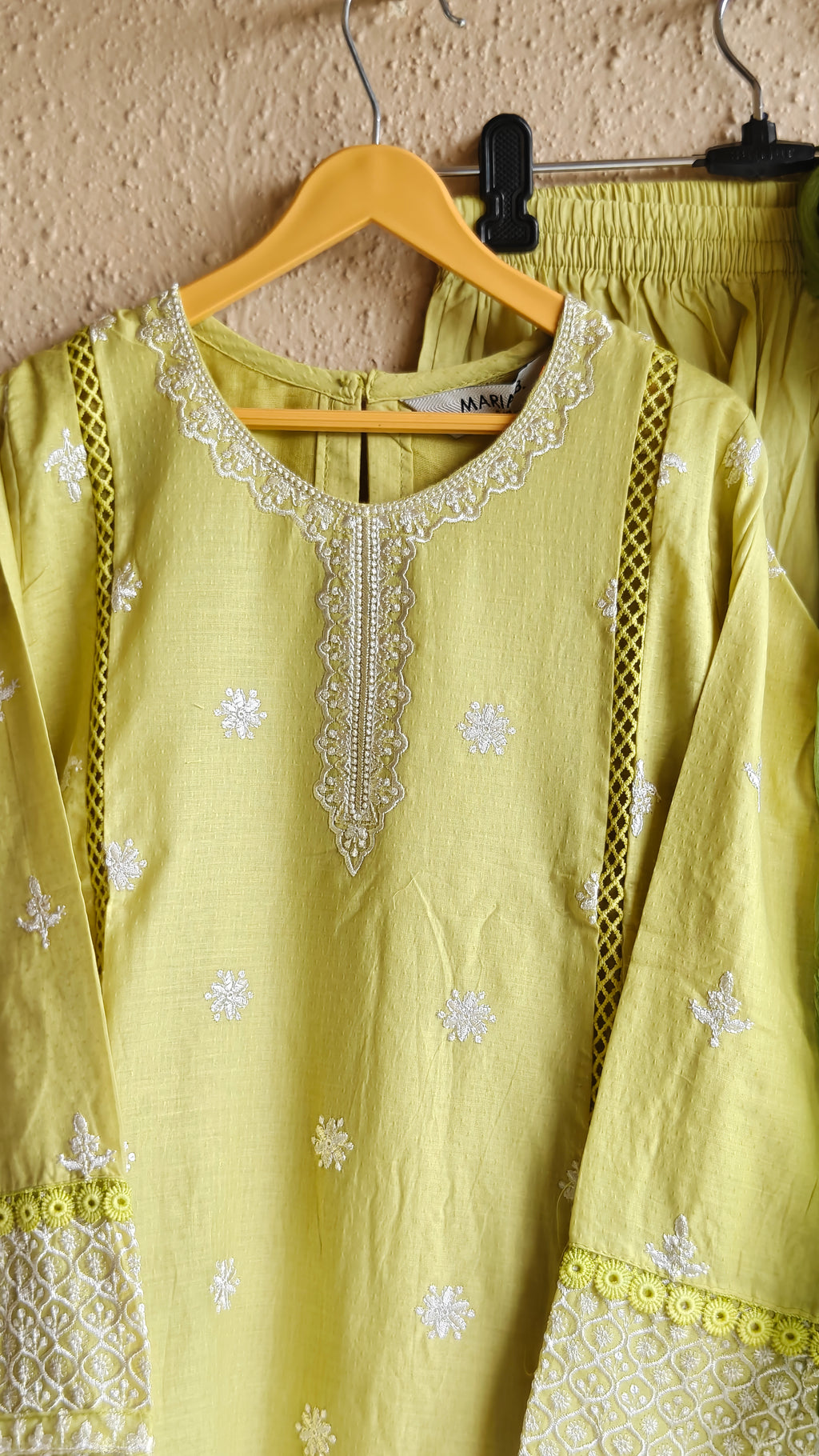 Meher-e-Gul
